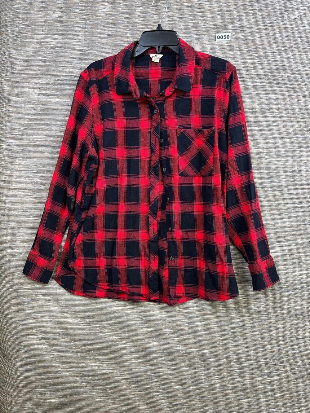 Woolrich Shirt Womens XL Red Black Plaid Flannel Button Front Long Sleeve Casual